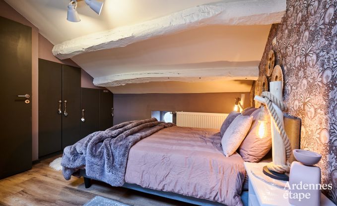 Gezellige vakantiewoning in Rochehaut voor 6-7 personen met jacuzzi, priv�tuin en nabij wandelroutes