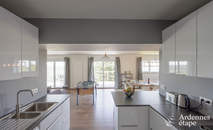 Vakantiehuis in Rochehaut voor 10/11 personen met prachtig uitzicht in de Ardennen