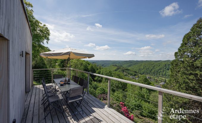 Vakantiehuis in Rochehaut voor 10/11 personen met prachtig uitzicht in de Ardennen