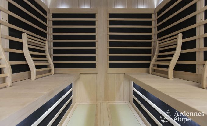 Luxe villa in Saint- Hubert voor 18/20 personen in de Ardennen