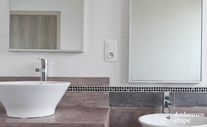 Vakantiehuis in Saint-Hubert voor 15 personen in de Ardennen