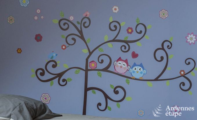 Ruime vakantiewoning in Saint-Hubert met speelkamer, tuin en 6 slaapkamers voor 20 personen in de Ardennen