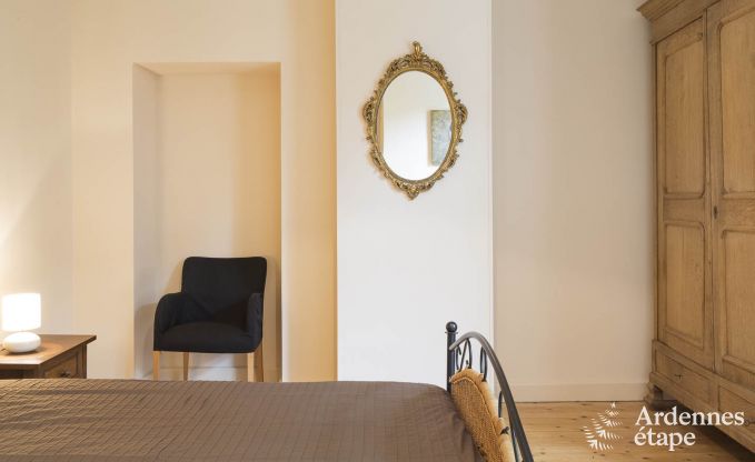 Ruime vakantiewoning in Saint-Hubert met speelkamer, tuin en 6 slaapkamers voor 20 personen in de Ardennen