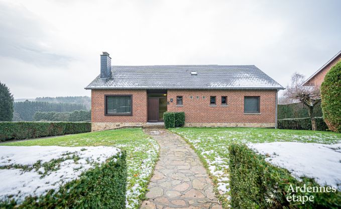 Ruim vakantiehuis voor 12 personen in Saint-Hubert, Ardennen