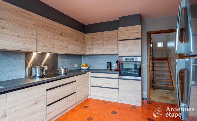 Ruim vakantiehuis voor 12 personen in Saint-Hubert, Ardennen