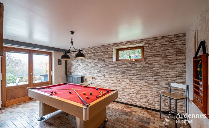 Ruim vakantiehuis voor 12 personen in Saint-Hubert, Ardennen