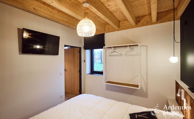 Vakantiewoning in Saint-Hubert: comfortabele accommodatie voor 6 personen met sauna, speelkamer en privtuin in de Ardennen