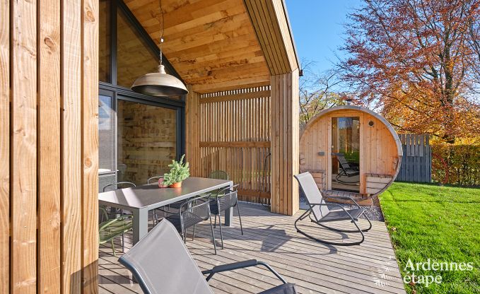 Vakantiewoning in Saint-Hubert: comfortabele accommodatie voor 6 personen met sauna, speelkamer en privtuin in de Ardennen