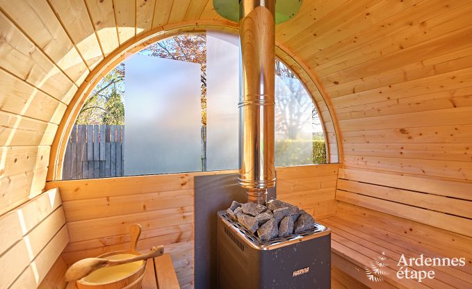 Vakantiewoning in Saint-Hubert: comfortabele accommodatie voor 6 personen met sauna, speelkamer en priv�tuin in de Ardennen
