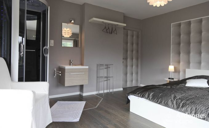 Vakantiehuis in Saint-Hubert voor 15 personen in de Ardennen