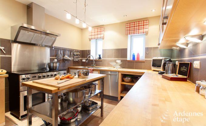 Vakantiehuis in Saint- Hubert voor 14 personen in de Ardennen