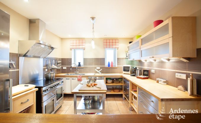 Vakantiehuis in Saint- Hubert voor 14 personen in de Ardennen