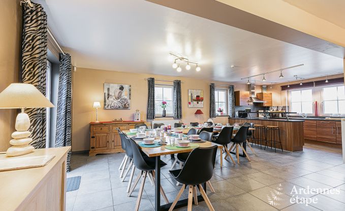 Vakantiehuis in Saint-Hubert voor 15 personen in de Ardennen