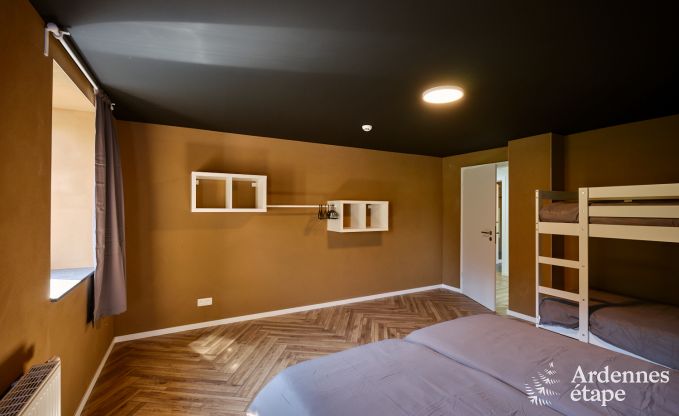 Ruime vakantiewoning Saint-Vith voor 23 personen met 6 slaapkamers, sauna en grote tuin