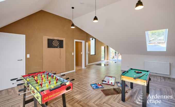 Ruime vakantiewoning Saint-Vith voor 23 personen met 6 slaapkamers, sauna en grote tuin