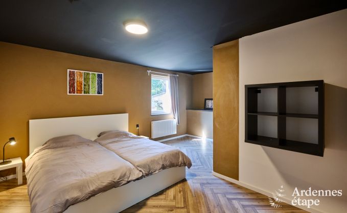 Ruime vakantiewoning Saint-Vith voor 23 personen met 6 slaapkamers, sauna en grote tuin