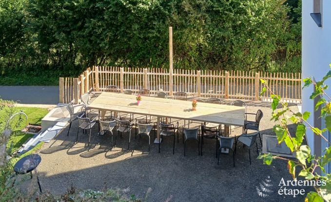 Ruime vakantiewoning Saint-Vith voor 23 personen met 6 slaapkamers, sauna en grote tuin