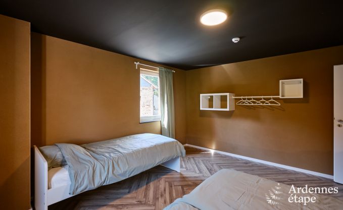 Ruime vakantiewoning Saint-Vith voor 23 personen met 6 slaapkamers, sauna en grote tuin