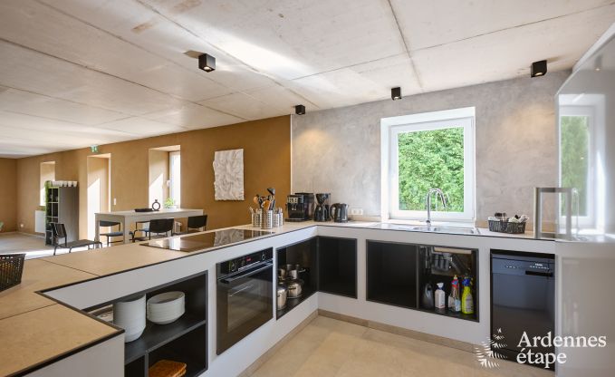 Ruime vakantiewoning Saint-Vith voor 23 personen met 6 slaapkamers, sauna en grote tuin
