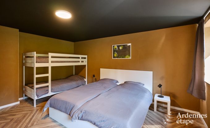 Ruime vakantiewoning Saint-Vith voor 23 personen met 6 slaapkamers, sauna en grote tuin