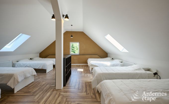 Ruime vakantiewoning Saint-Vith voor 23 personen met 6 slaapkamers, sauna en grote tuin