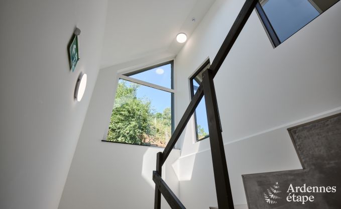 Ruime vakantiewoning Saint-Vith voor 23 personen met 6 slaapkamers, sauna en grote tuin