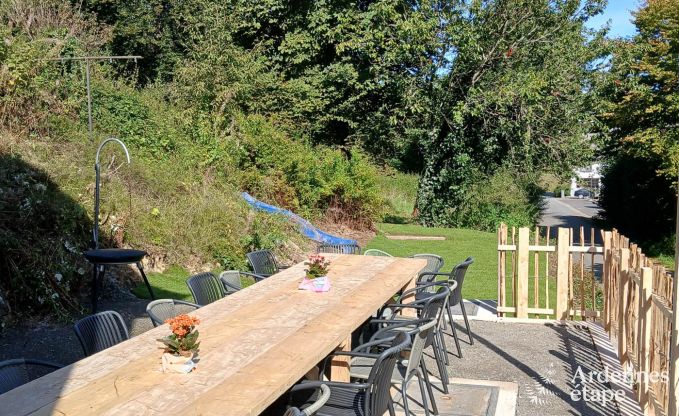 Ruime vakantiewoning Saint-Vith voor 23 personen met 6 slaapkamers, sauna en grote tuin