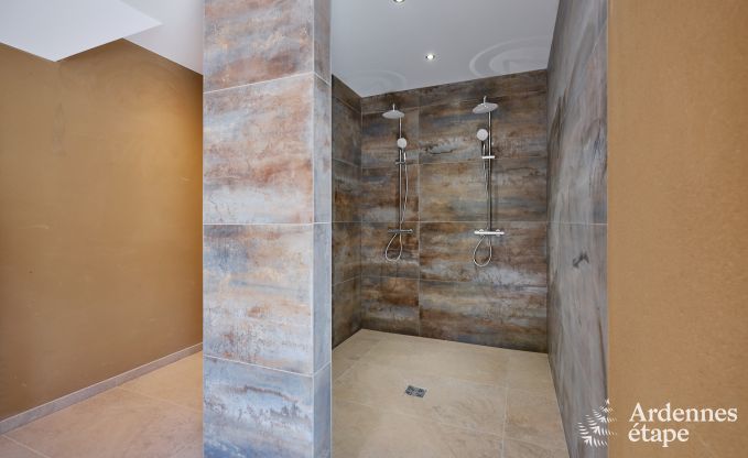 Ruime vakantiewoning Saint-Vith voor 23 personen met 6 slaapkamers, sauna en grote tuin