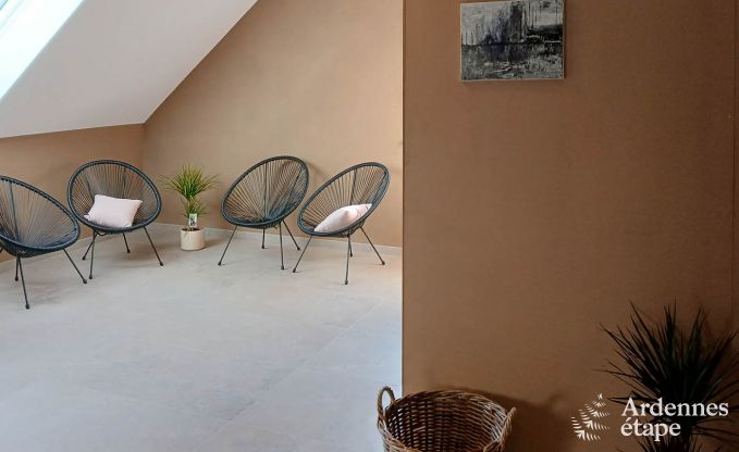 Ruime vakantiewoning Saint-Vith voor 23 personen met 6 slaapkamers, sauna en grote tuin