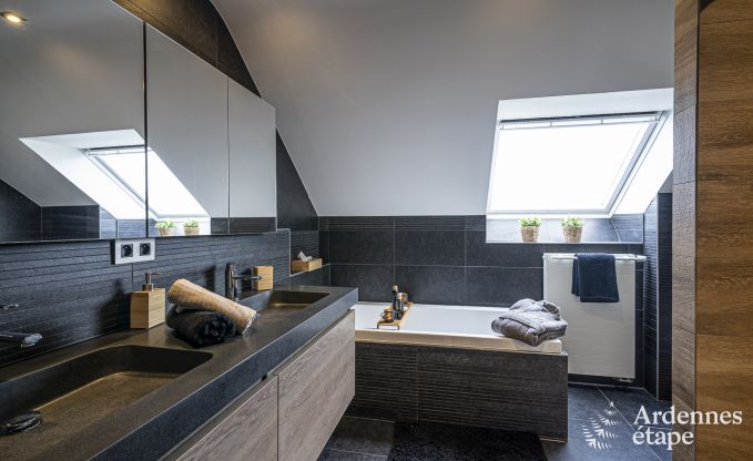 Luxe villa in Sainte-Ode voor 14 personen in de Ardennen