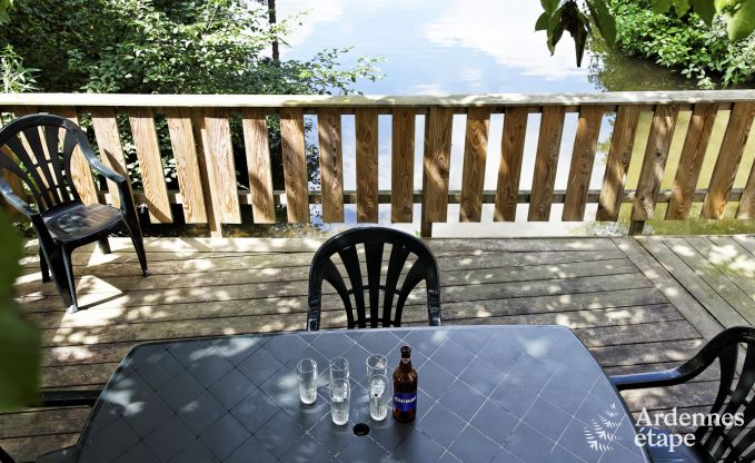 Historisch kasteel in Sainte-Ode voor 46 personen, met zwembad