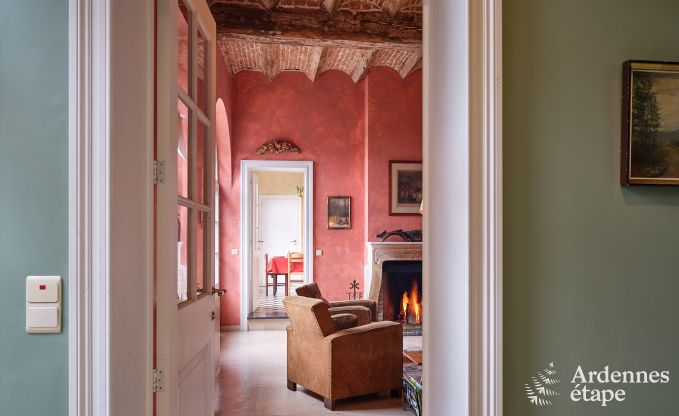 Charmant vakantieverblijf in het bijgebouw van een kasteel  in Sars-la-Bruy�re, Ardennen