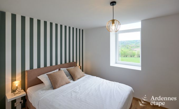 Vakantiehuis Sippenaeken: charmant verblijf voor 15 personen met jacuzzi en privtuin in de Ardennen