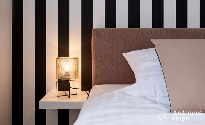 Vakantiehuis Sippenaeken: charmant verblijf voor 15 personen met jacuzzi en privtuin in de Ardennen