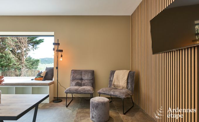 Vakantiehuis Sippenaeken: charmant verblijf voor 15 personen met jacuzzi en privtuin in de Ardennen