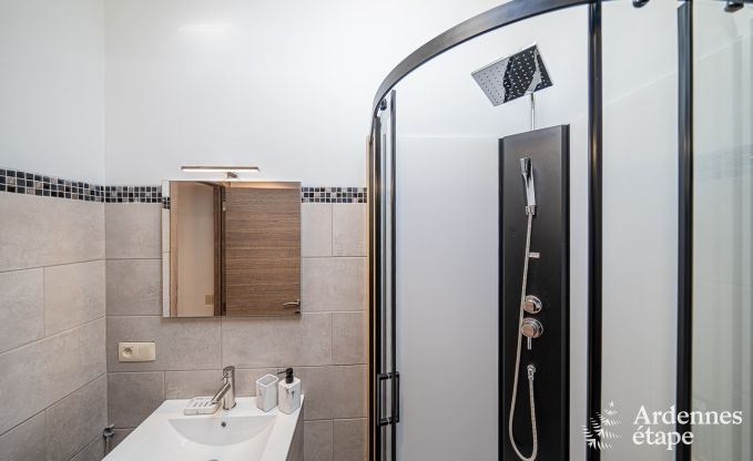 Kindvriendelijk vakantiehuis voor 7 in Sivry-Rance, Ardennen