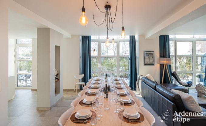 Uniek kasteel in Soiron: luxe verblijf voor 14 personen met priv�tuin, speelruimte en 5 slaapkamers en nabij Verviers