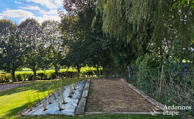 Uniek kasteel in Soiron: luxe verblijf voor 14 personen met priv�tuin, speelruimte en 5 slaapkamers en nabij Verviers