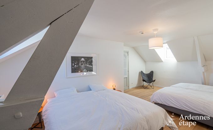 Uniek kasteel in Soiron: luxe verblijf voor 14 personen met priv�tuin, speelruimte en 5 slaapkamers en nabij Verviers