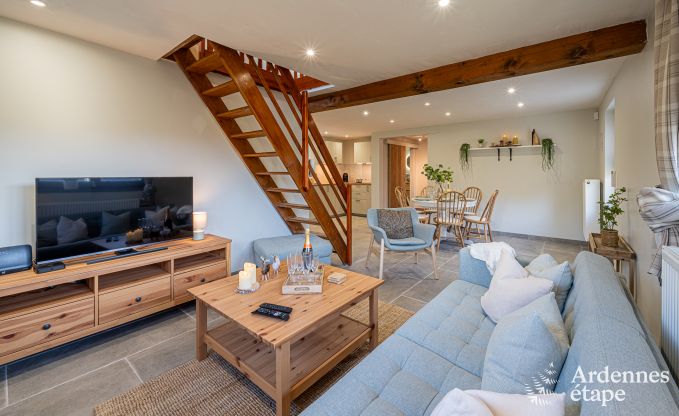 Gezellige chalet in Somme-Leuze: Scandinavisch verblijf voor gezinnen met kinderen en huisdieren