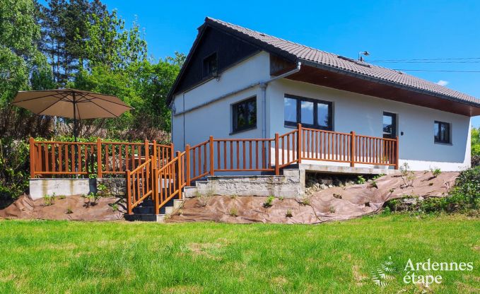 Gezellige chalet in Somme-Leuze: Scandinavisch verblijf voor gezinnen met kinderen en huisdieren