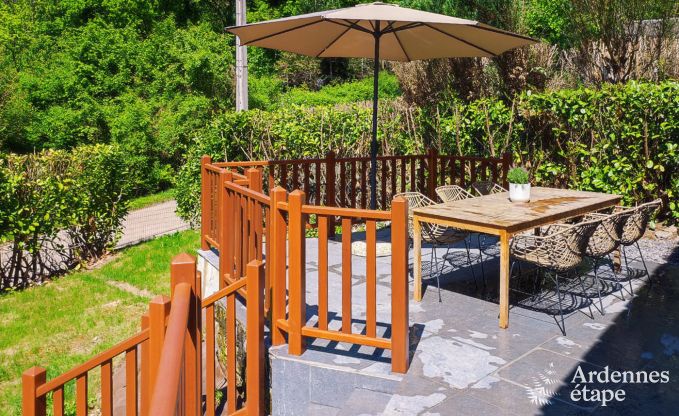 Gezellige chalet in Somme-Leuze: Scandinavisch verblijf voor gezinnen met kinderen en huisdieren