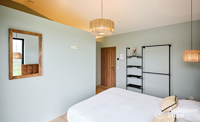 Ultramoderne villa in Somme-Leuze voor 12 personen met binnenzwembad, sauna en priv�tuin