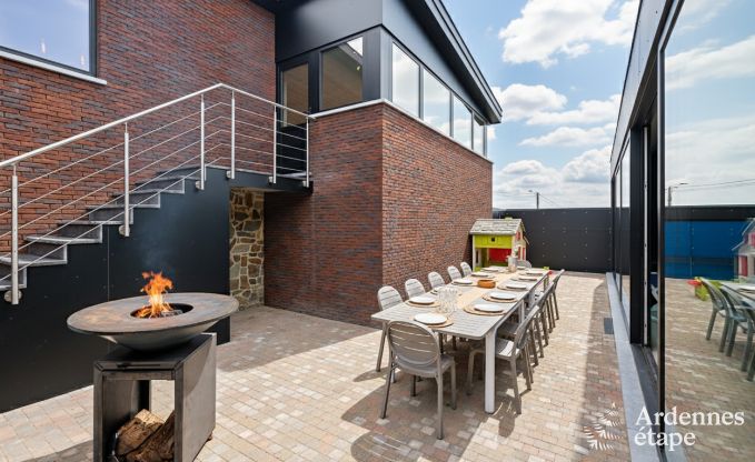 Ultramoderne villa in Somme-Leuze voor 12 personen met binnenzwembad, sauna en priv�tuin