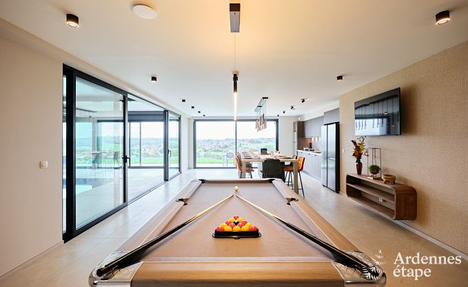 Ultramoderne villa in Somme-Leuze voor 12 personen met binnenzwembad, sauna en priv�tuin