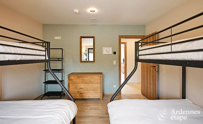 Ultramoderne villa in Somme-Leuze voor 12 personen met binnenzwembad, sauna en priv�tuin