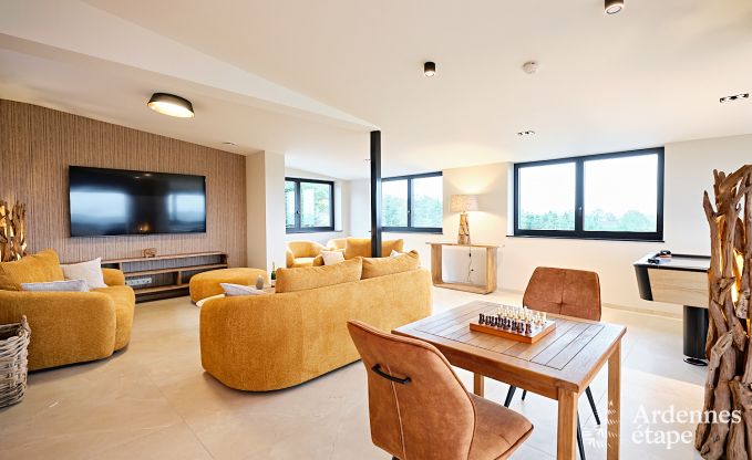 Ultramoderne villa in Somme-Leuze voor 12 personen met binnenzwembad, sauna en priv�tuin