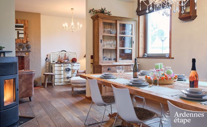 Gezellig vakantiehuis met 3 slaapkamers in Somme-Leuze, Ardennen