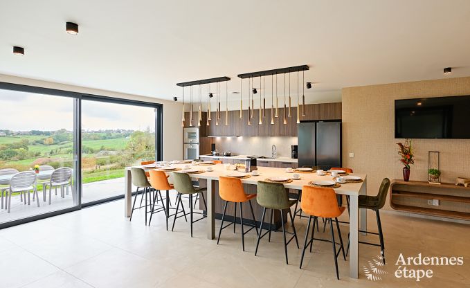 Ultramoderne villa in Somme-Leuze voor 12 personen met binnenzwembad, sauna en privtuin