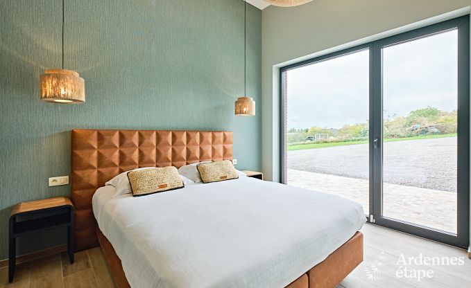 Ultramoderne villa in Somme-Leuze voor 12 personen met binnenzwembad, sauna en privtuin